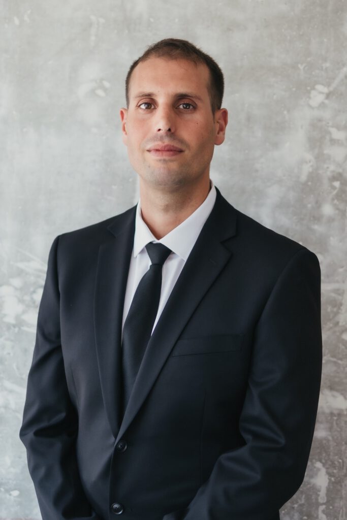 Profile image of Niv Vanish.